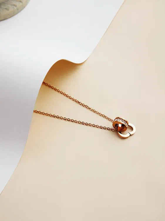 HEART PENDANT NECKLACE