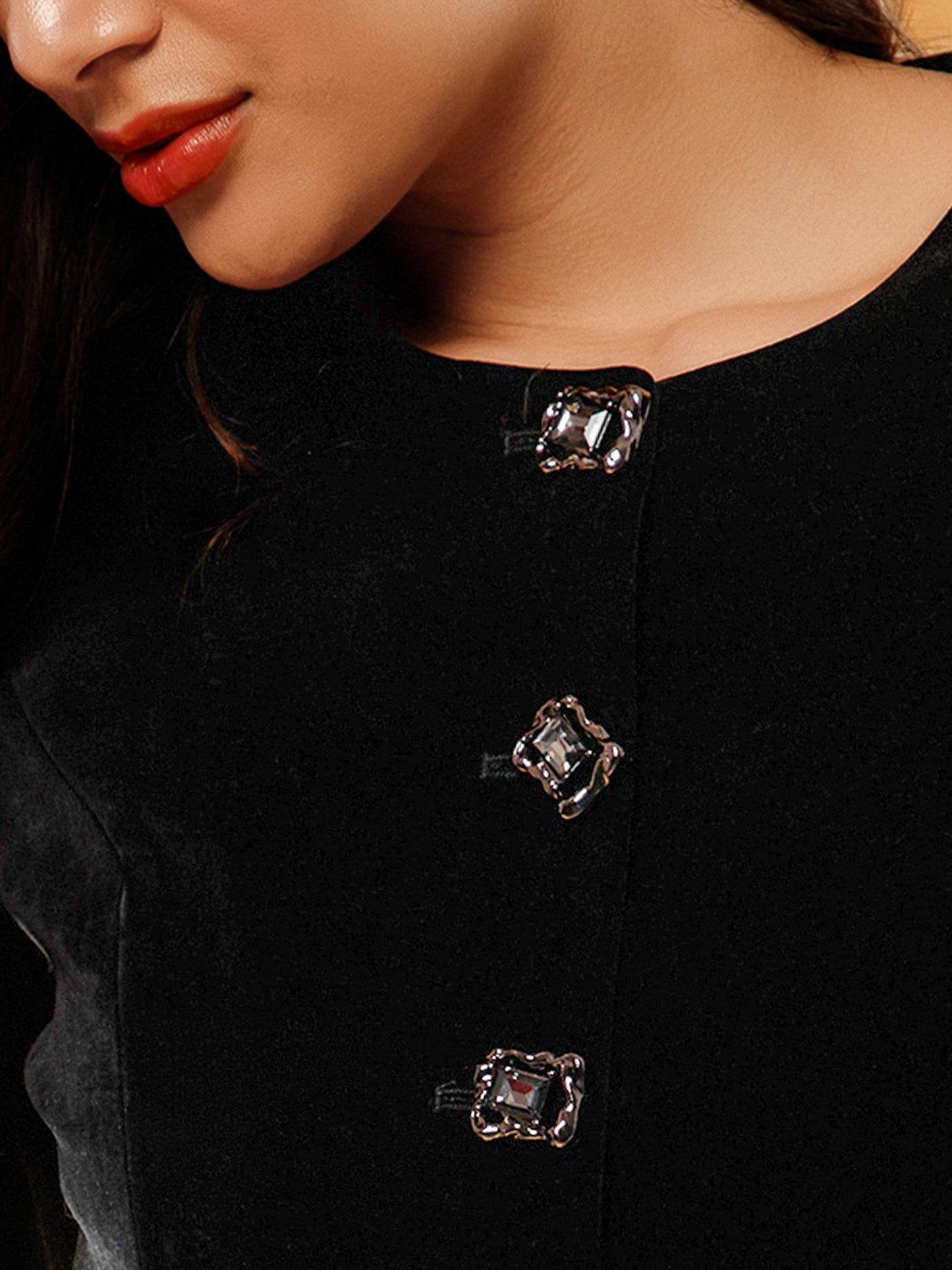 RICH VELVET SEQUENCE JACKET