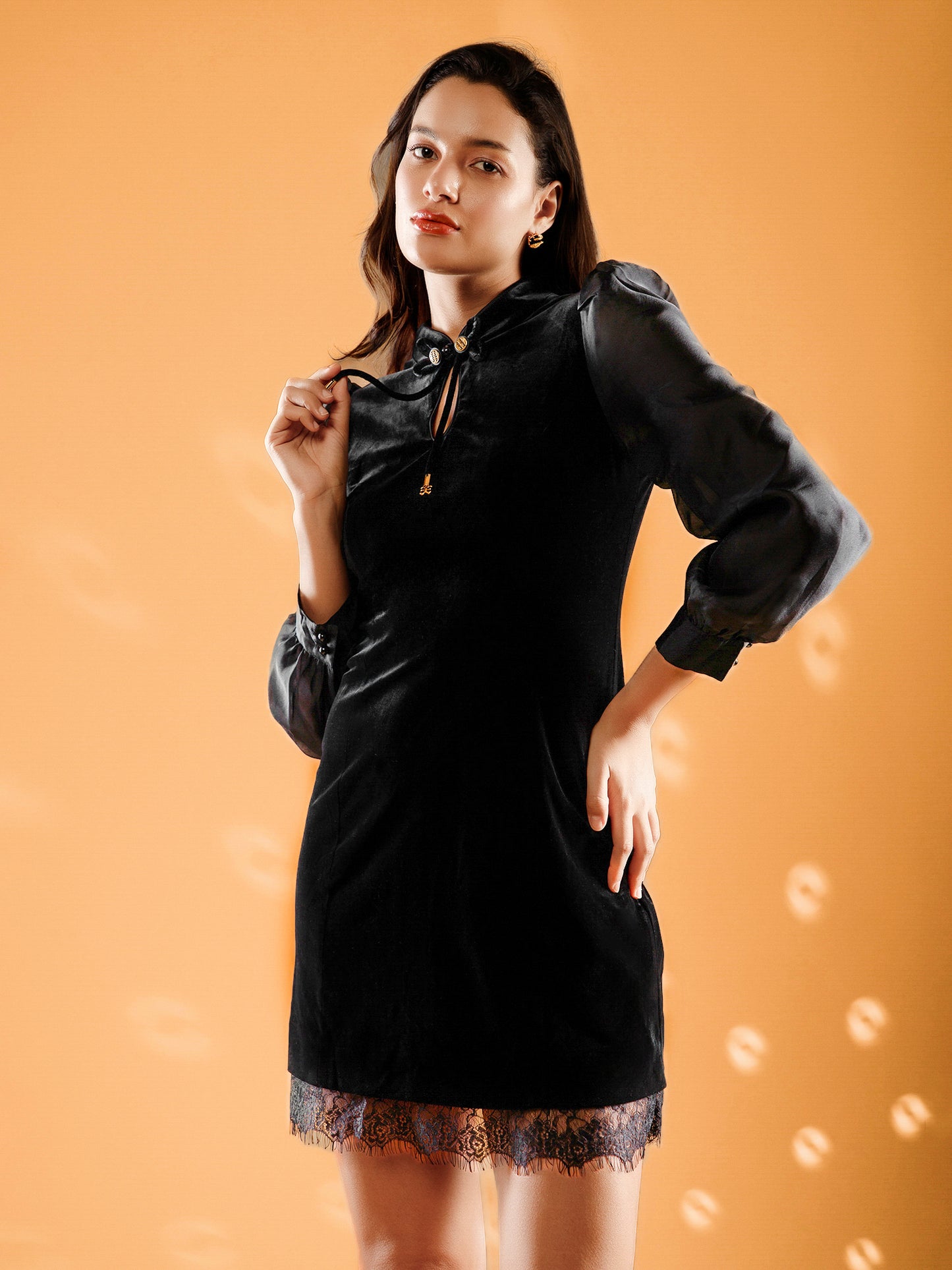 BLACK VELVET FULL SLEEVE DRESS