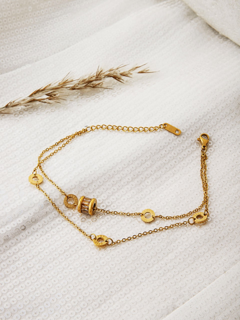 Elegant Golden Bracelet