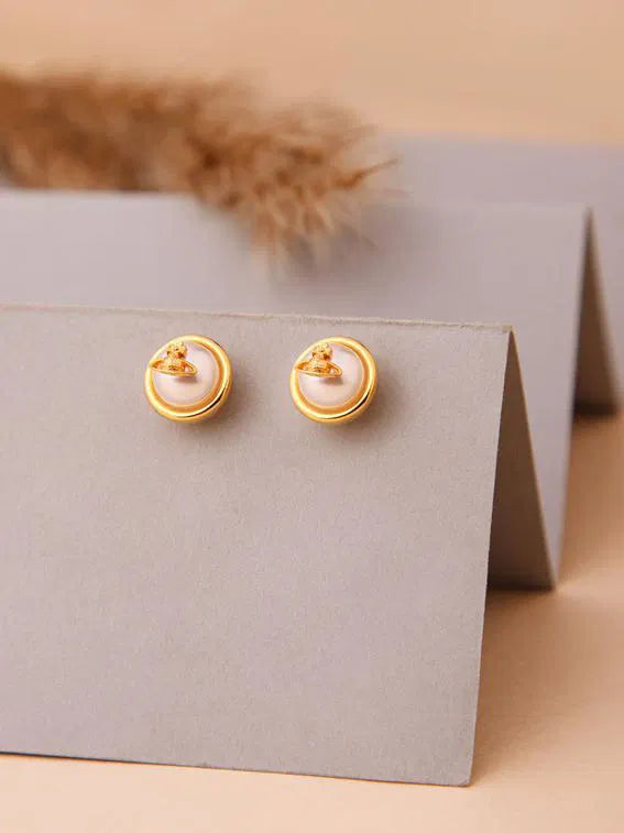 Petite Pearl Earrings
